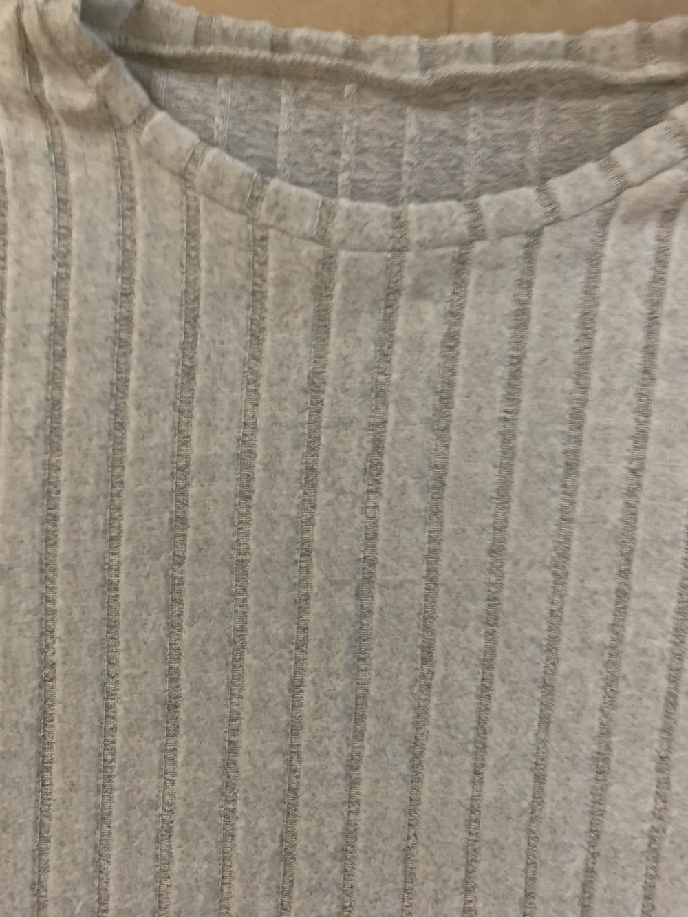 SHEIN Taupe Ribbed Cropped Knit Top with Wide Sleeves - Picture 3 of 5